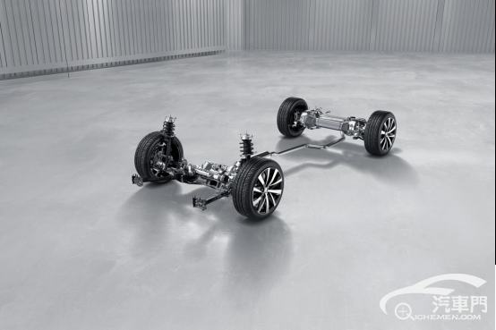 燃爆速度激情名場面 東風標致508L成功挑戰(zhàn)車頂“停機場”1243