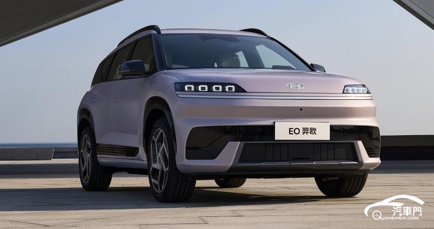 汽車(chē)停在路上

AI 生成的內(nèi)容可能不正確。